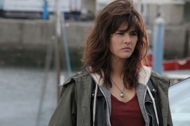 e9bc34e0a5f0fe62224d26d5514e04e5_09700_frame_es_004-610xXx840x80