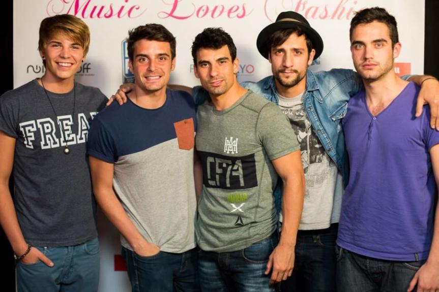 10247273_641905352558694_3724465546349108274_n