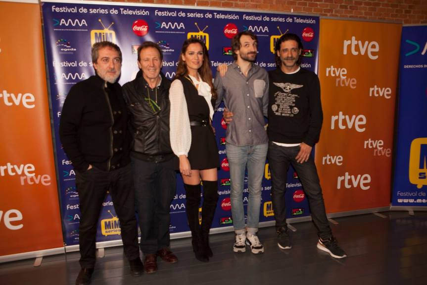 12307954_381160338719576_6573699172117862503_o