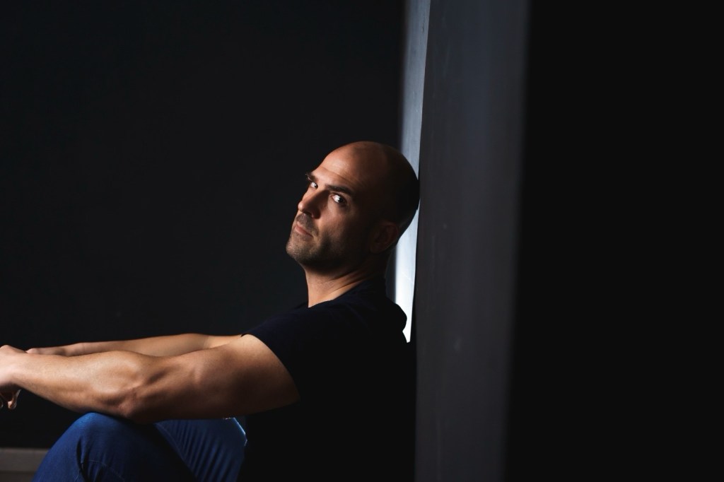 Mario Mayo en una escena o posando para Os reviento